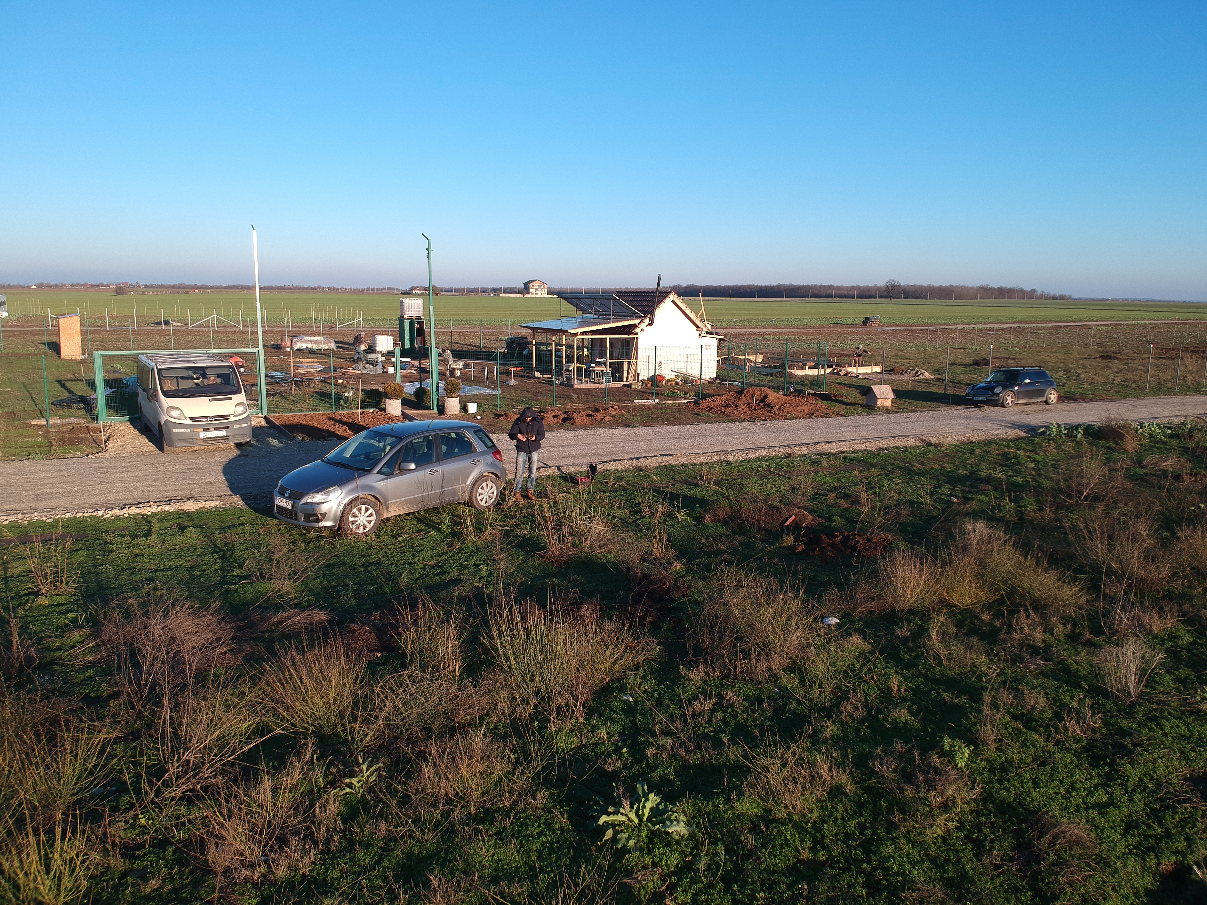 Casuta si comunitatea din Good Life Frumusani